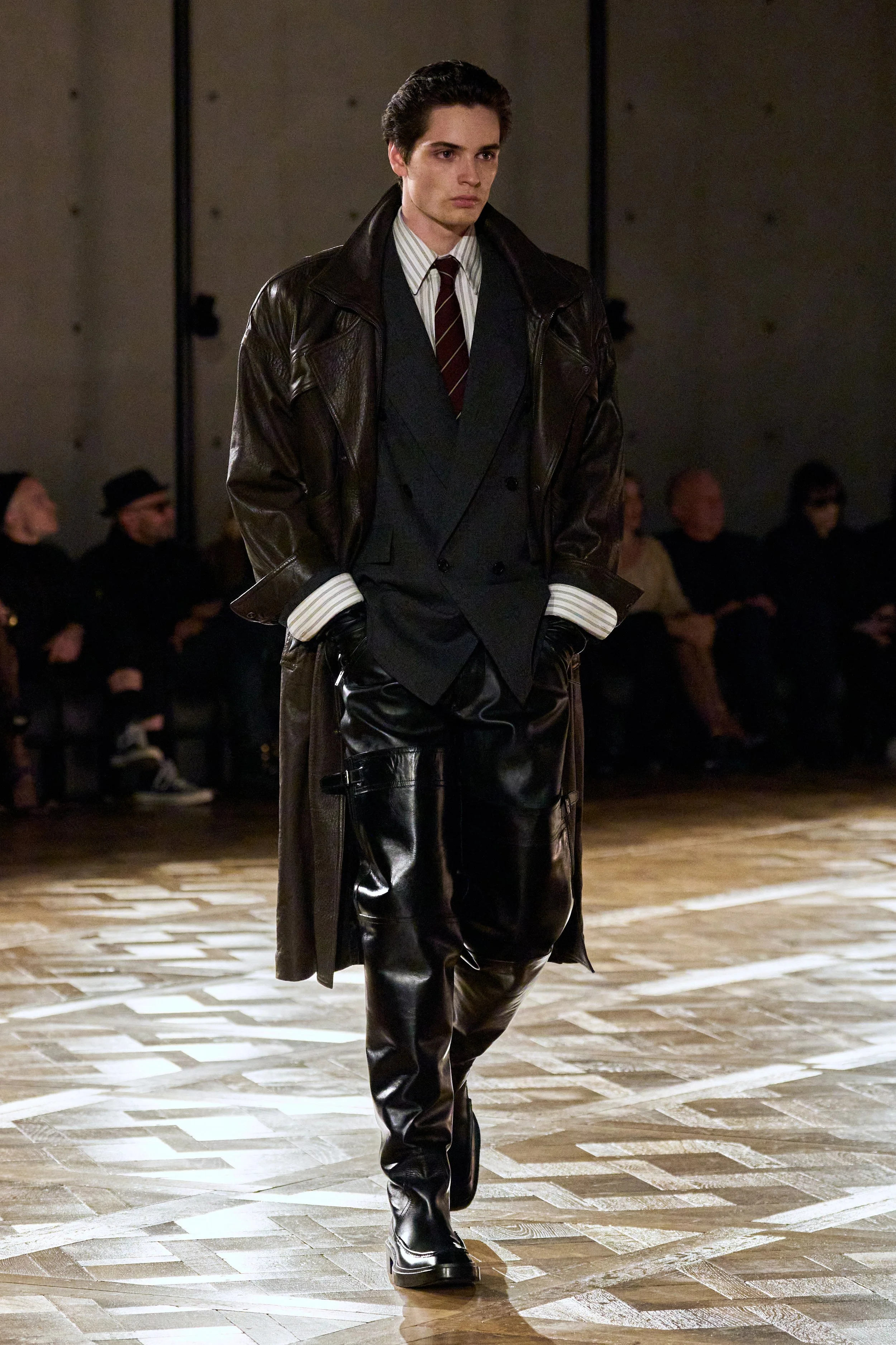 SAINT LAURENT FW25 —